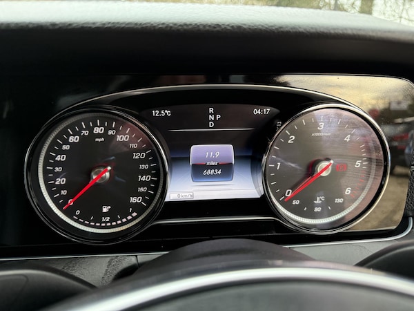 Used Mercedes-Benz E-Class 2016 for sale - 74013612: Photo 14