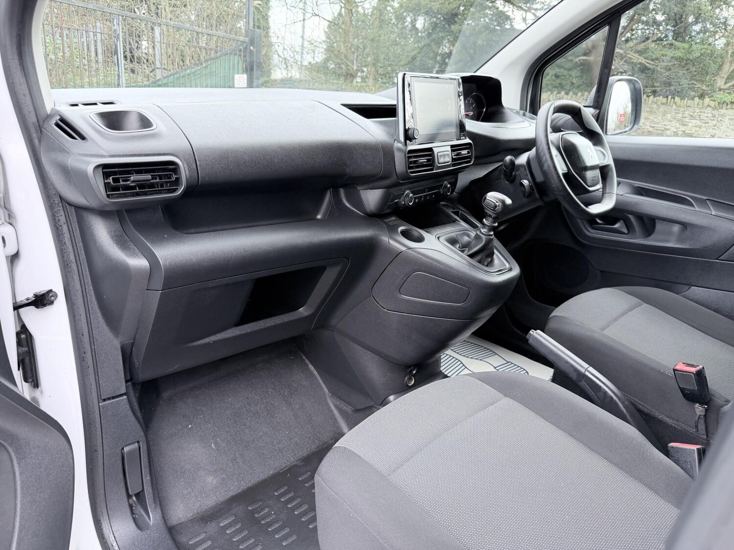 Used Peugeot Partner 2023 for sale - 77691061: Photo 20