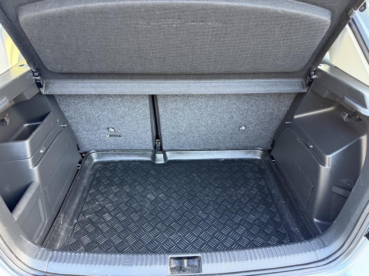 Used Skoda Fabia 2015 for sale - 76891890: Photo 18