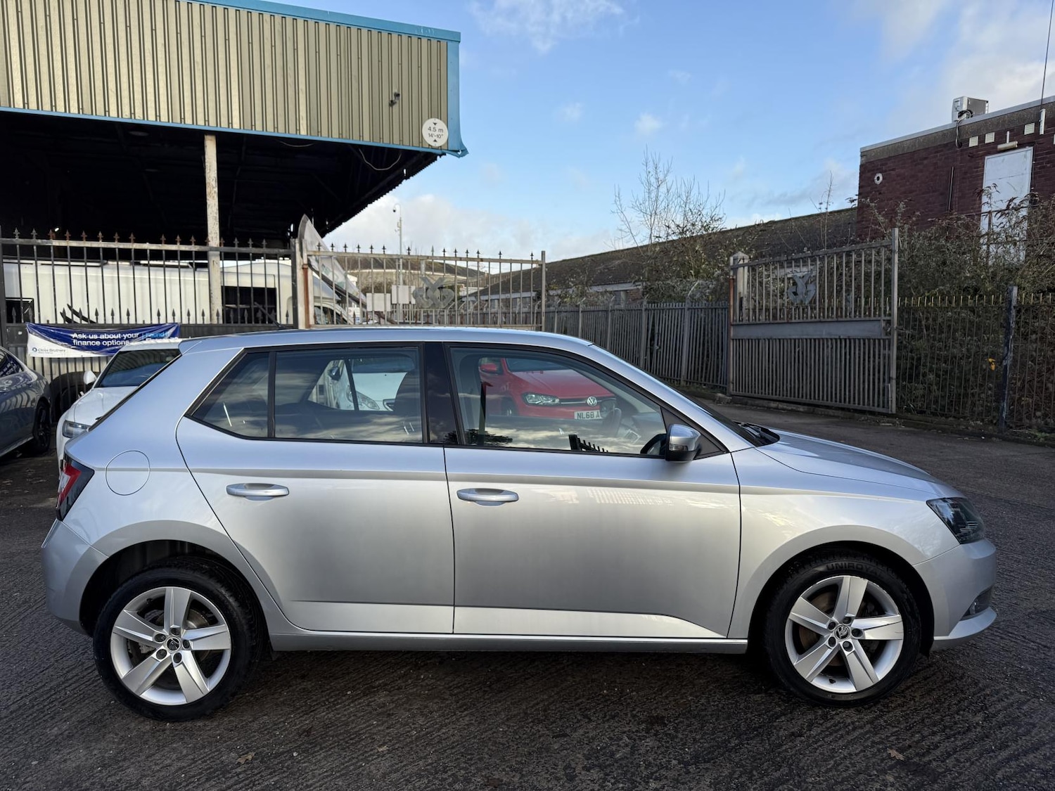 Used Skoda Fabia 2015 for sale - 76891890: Photo 8