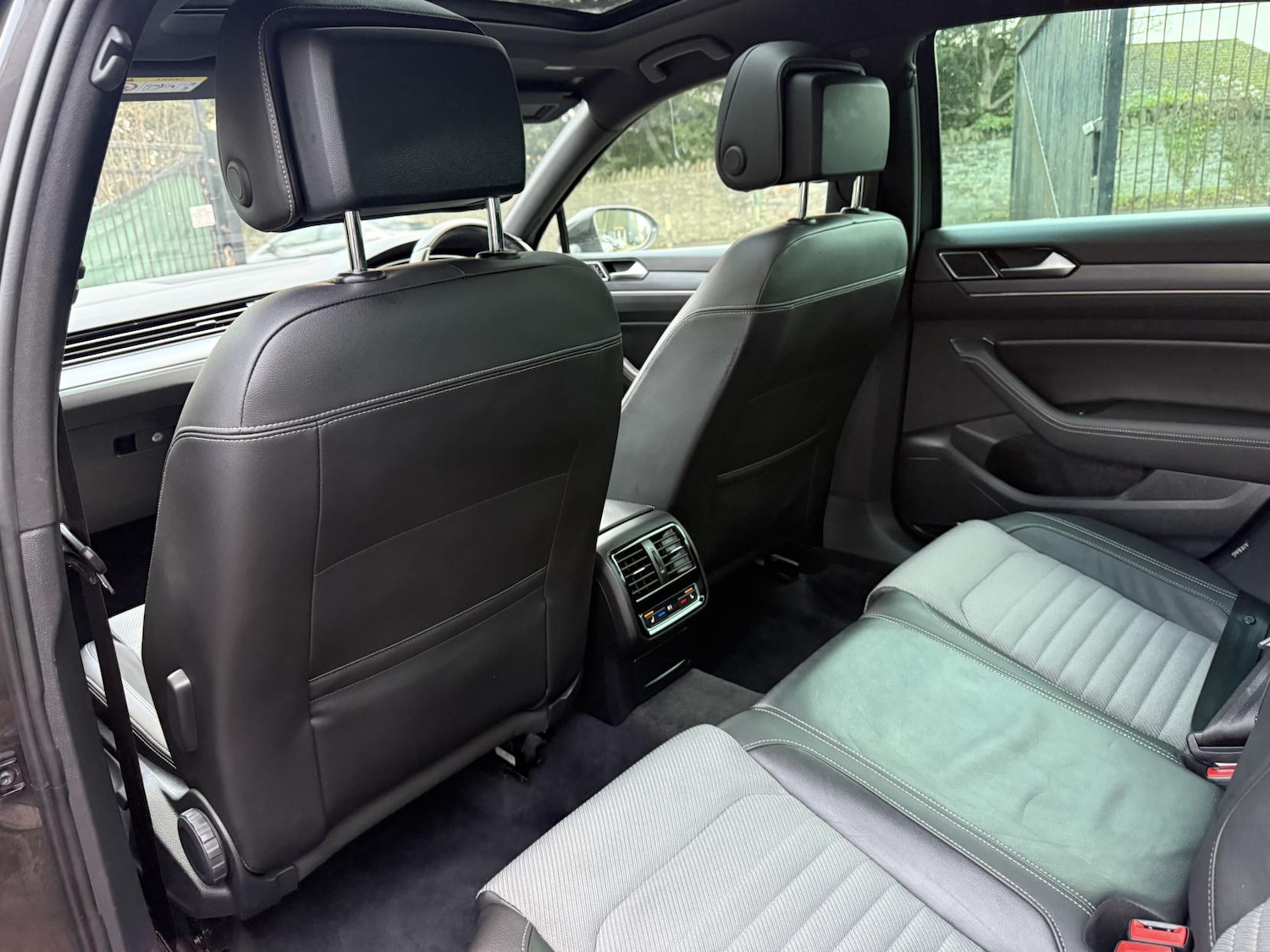 Used Volkswagen Passat 2019 for sale - 76904773: Photo 24