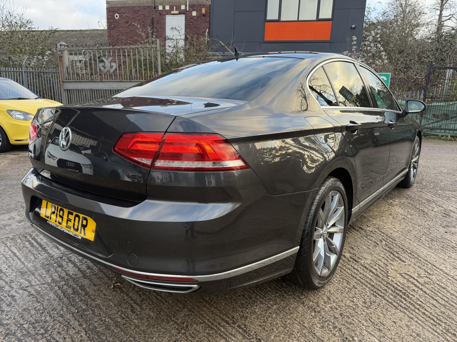 Used Volkswagen Passat 2019 for sale - 76904773: Photo 7