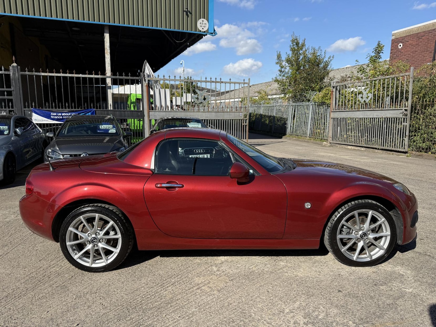 Used Mazda MX-5 2014 for sale - 76117691: Photo 9