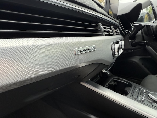 Used Audi A4 2017 for sale - 76290597: Photo 22