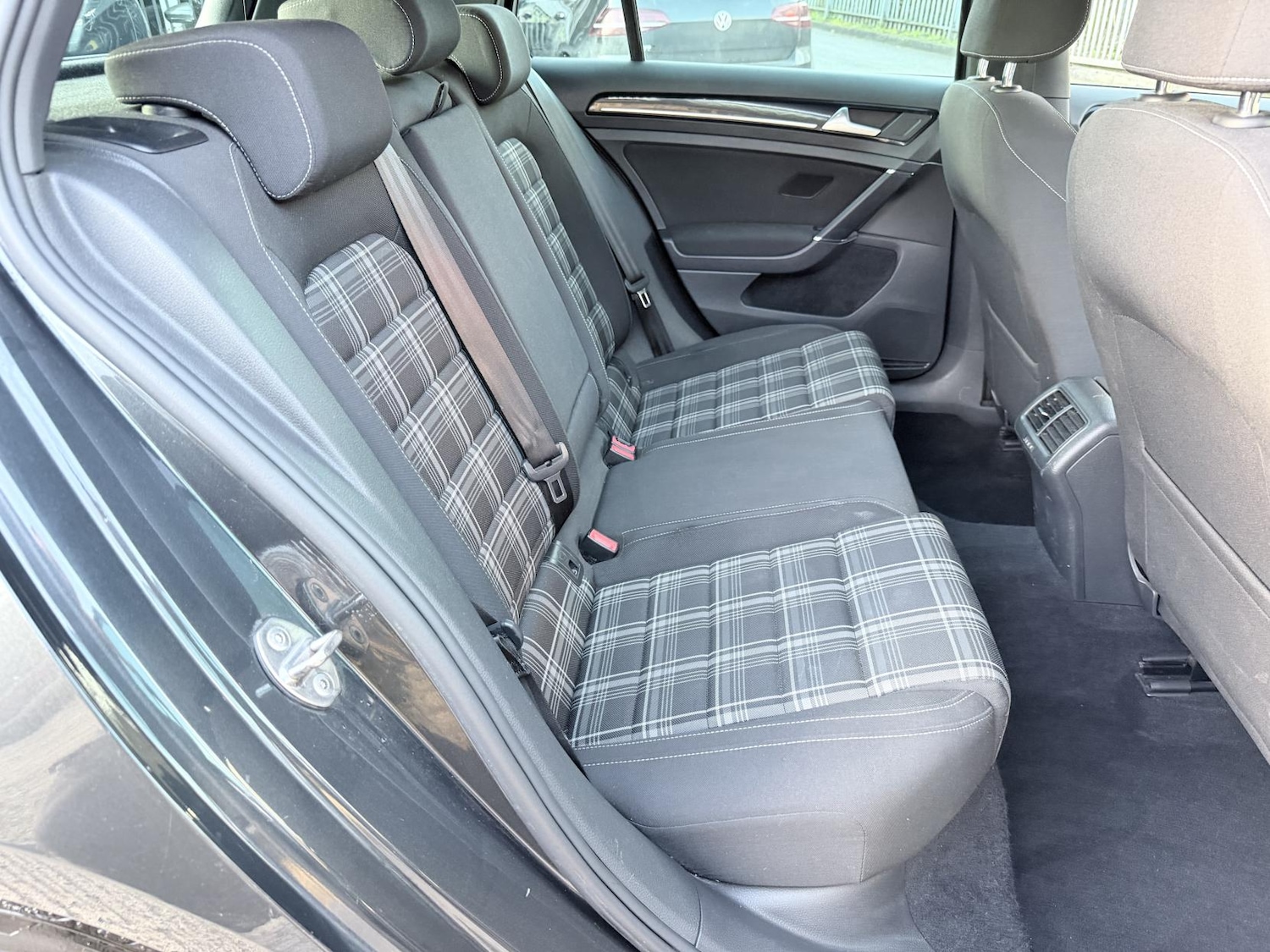 Used Volkswagen Golf 2016 for sale - 77848268: Photo 16