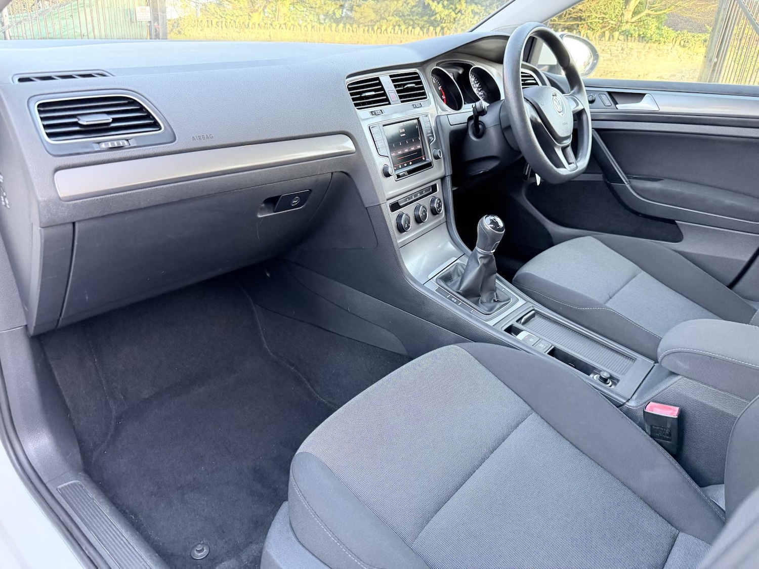 Used Volkswagen Golf 2015 for sale - 77848301: Photo 18