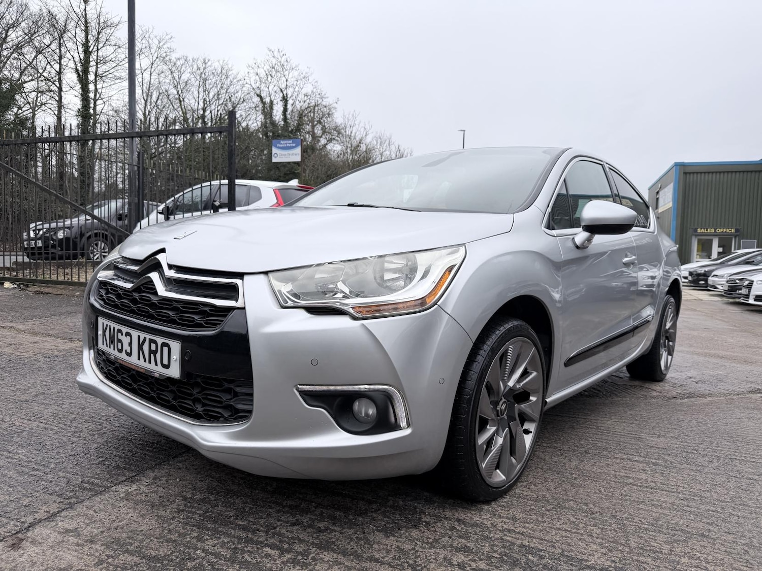 Used Citroen DS4 2013 for sale - 77235614: Photo 3