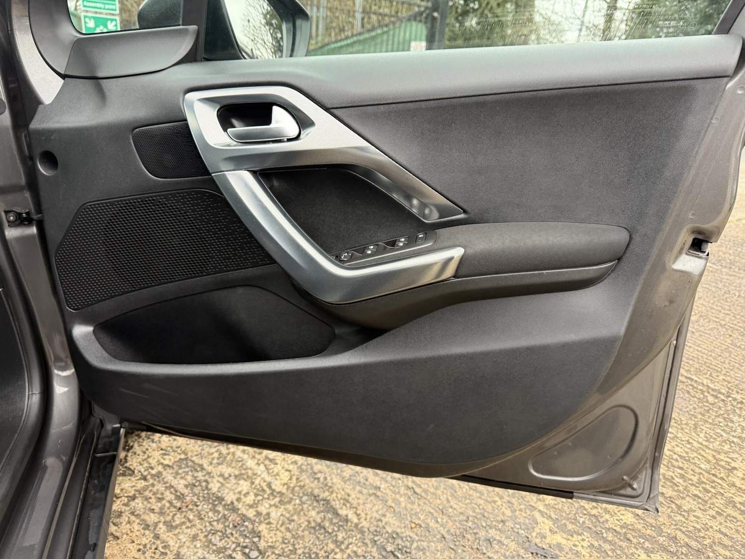 Used Peugeot 2008 2018 for sale - 77069143: Photo 16