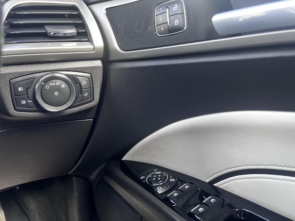 Used Ford Mondeo 2016 for sale - 74786637: Photo 24
