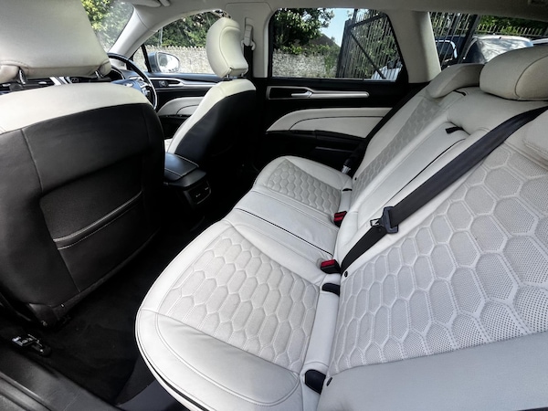 Used Ford Mondeo 2016 for sale - 74786637: Photo 30