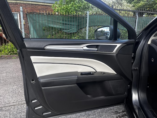 Used Ford Mondeo 2016 for sale - 74786637: Photo 33