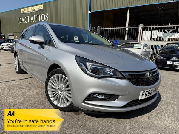 Used Vauxhall Astra 2018 for sale - 74235998: Photo 1