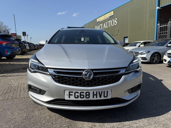 Used Vauxhall Astra 2018 for sale - 74235998: Photo 2