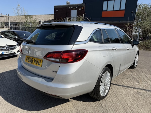 Used Vauxhall Astra 2018 for sale - 74235998: Photo 7