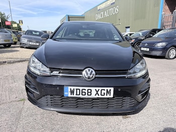 Used Volkswagen Golf 2019 for sale - 78757498: Photo