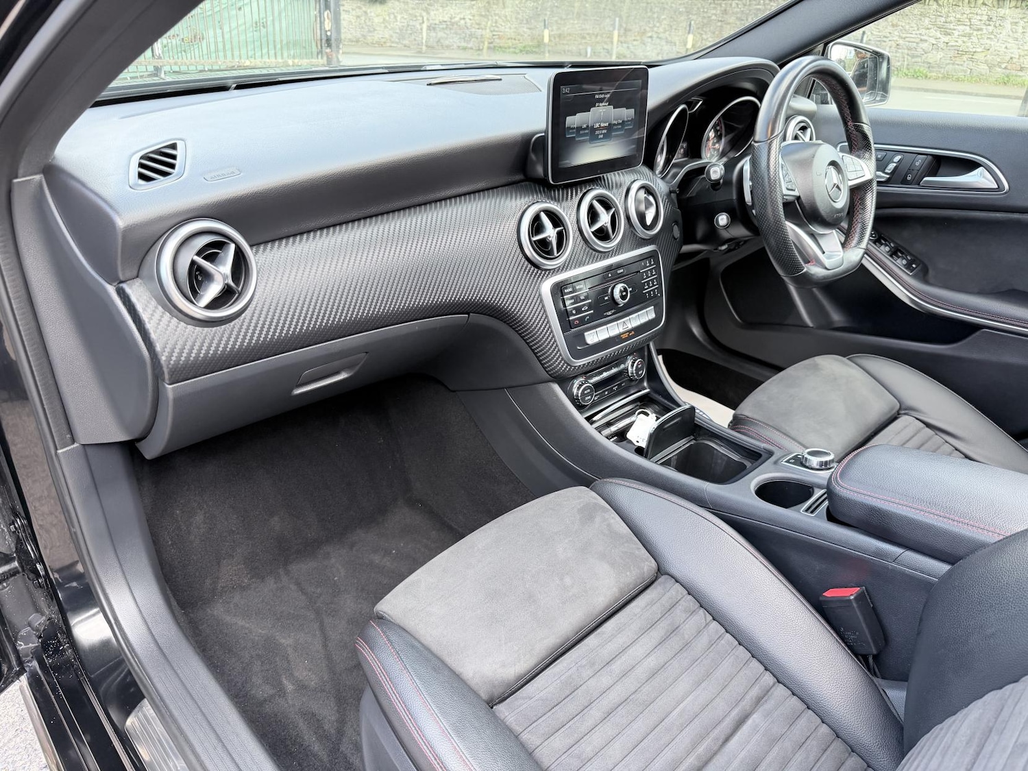 Used Mercedes-Benz A-Class 2017 for sale - 78055400: Photo 21