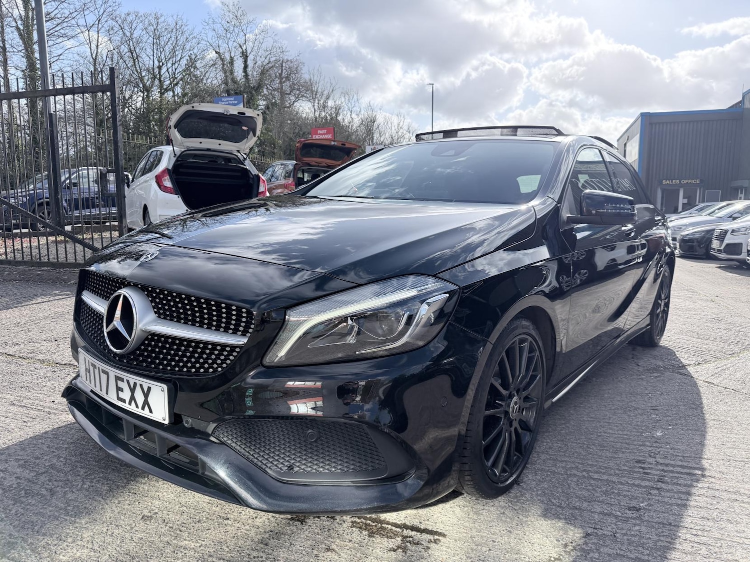 Used Mercedes-Benz A-Class 2017 for sale - 78055400: Photo 3