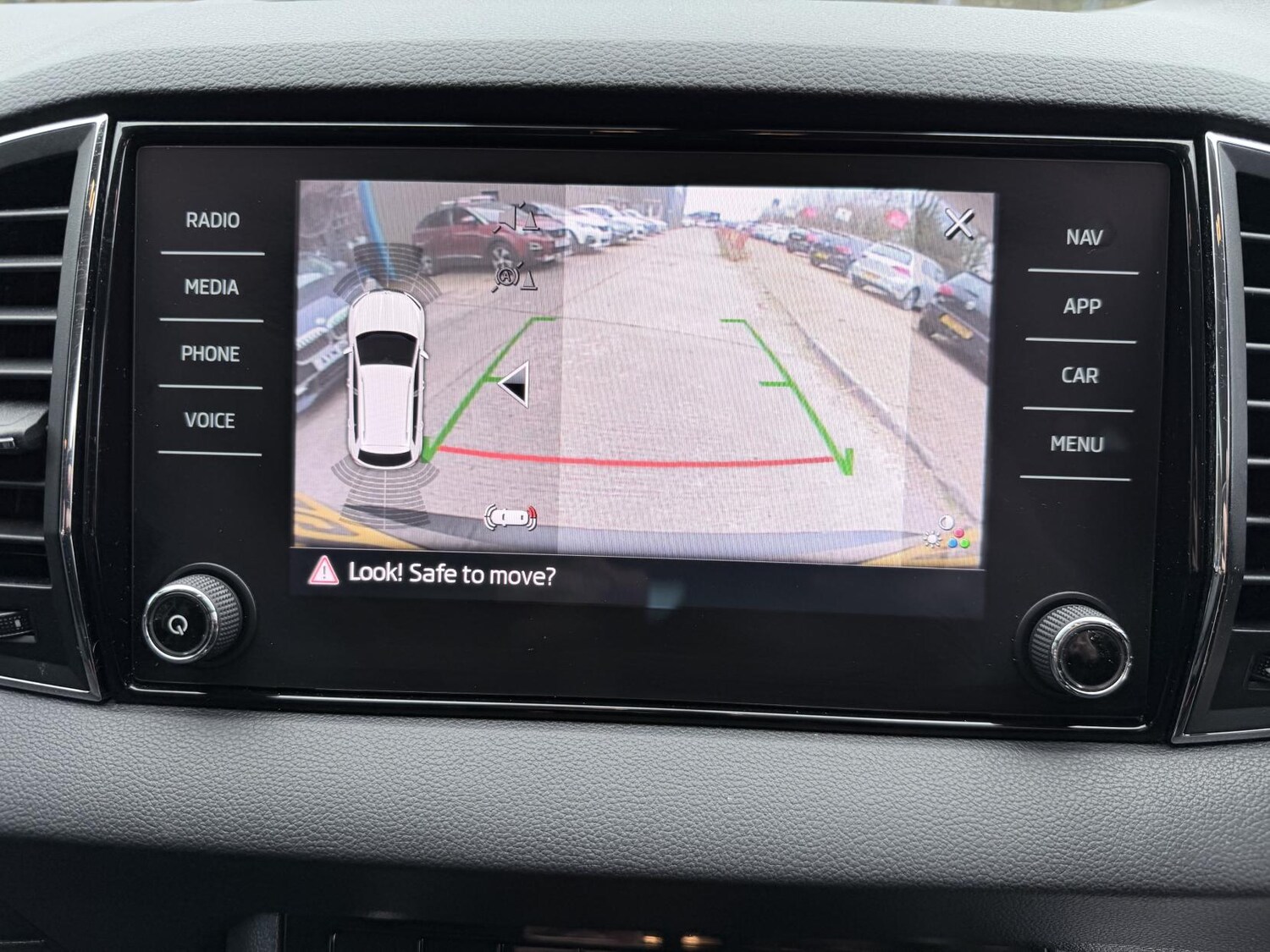 Used Skoda Karoq 2018 for sale - 77830021: Photo 14