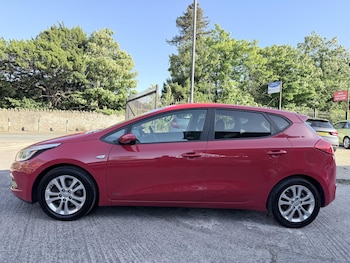 Used Kia Ceed 2015 for sale - 78849647: Photo