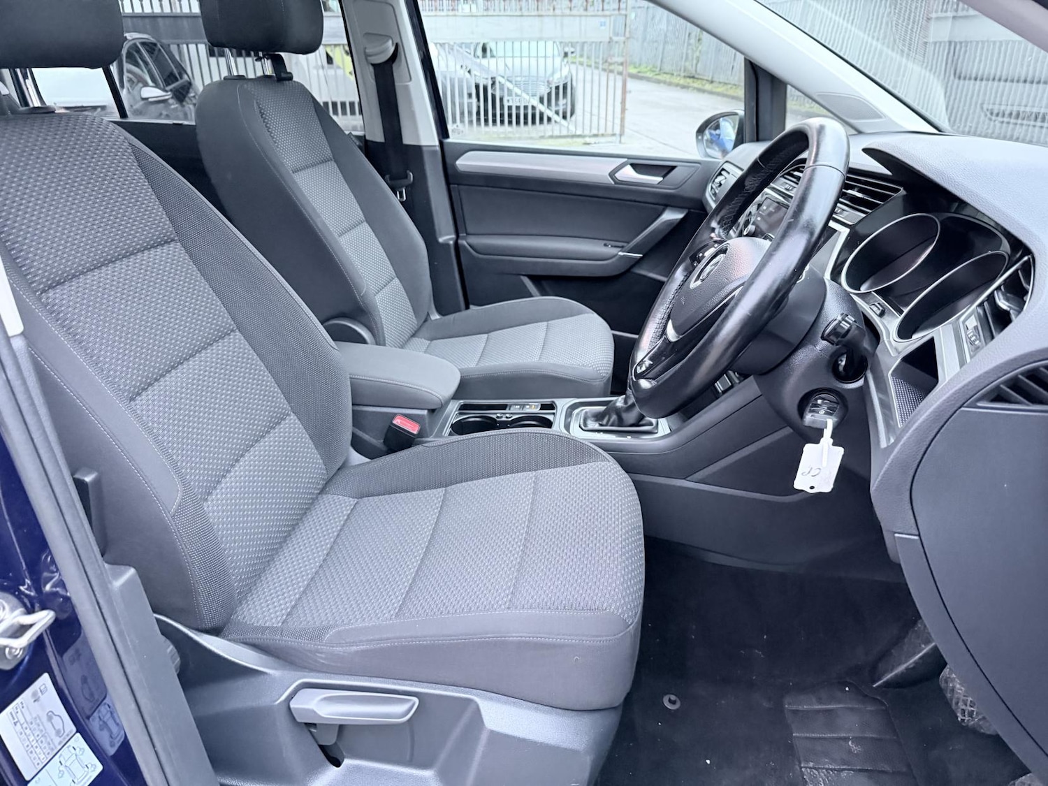 Used Volkswagen Touran 2018 for sale - 77391876: Photo 10