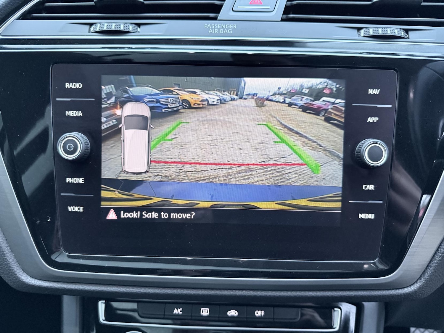 Used Volkswagen Touran 2018 for sale - 77391876: Photo 11