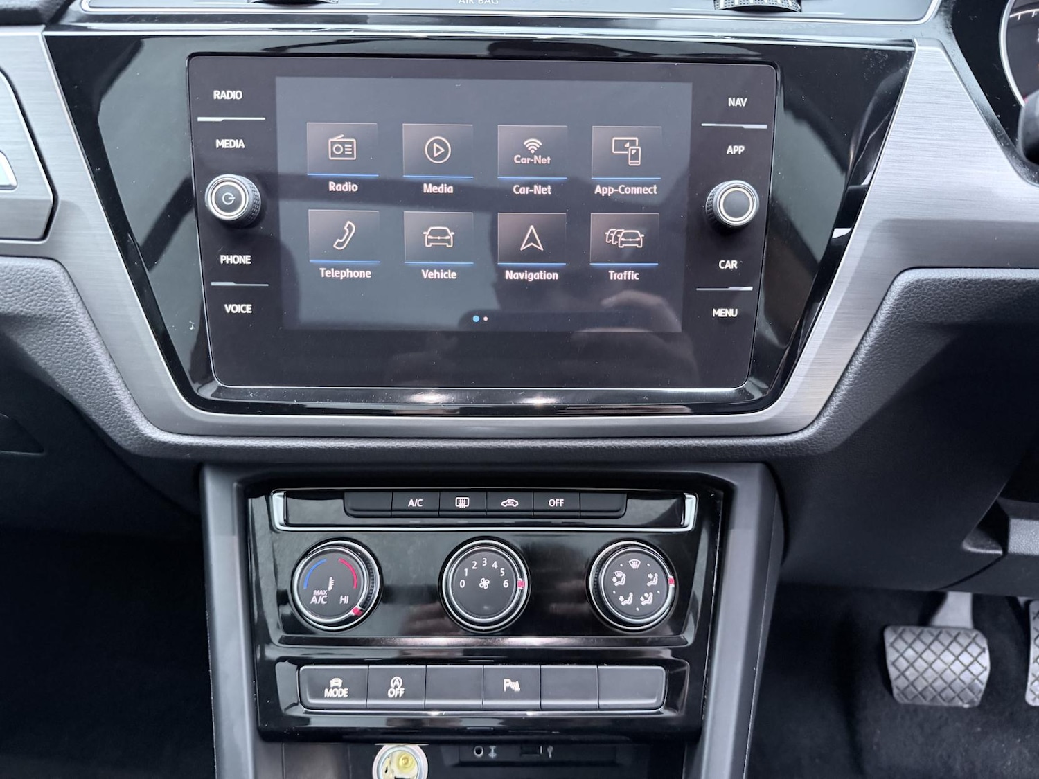 Used Volkswagen Touran 2018 for sale - 77391876: Photo 12