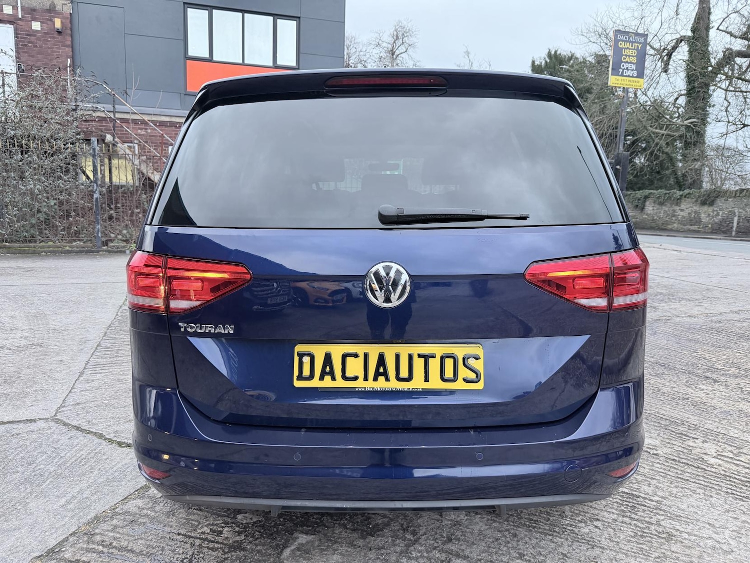 Used Volkswagen Touran 2018 for sale - 77391876: Photo 6