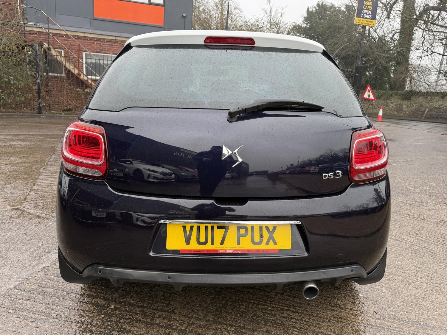 Vehicle 6