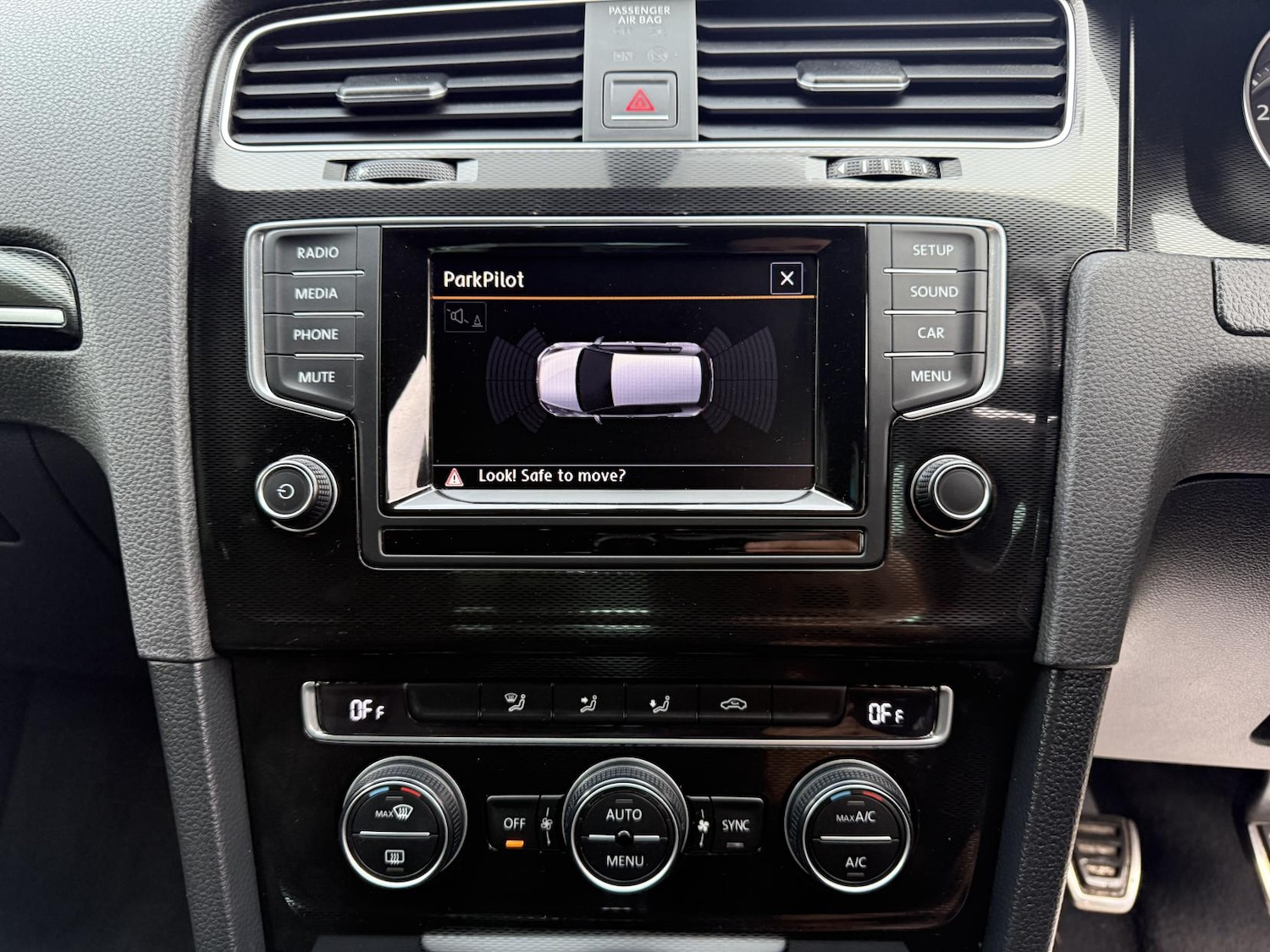 Used Volkswagen Golf 2014 for sale - 76415633: Photo 13