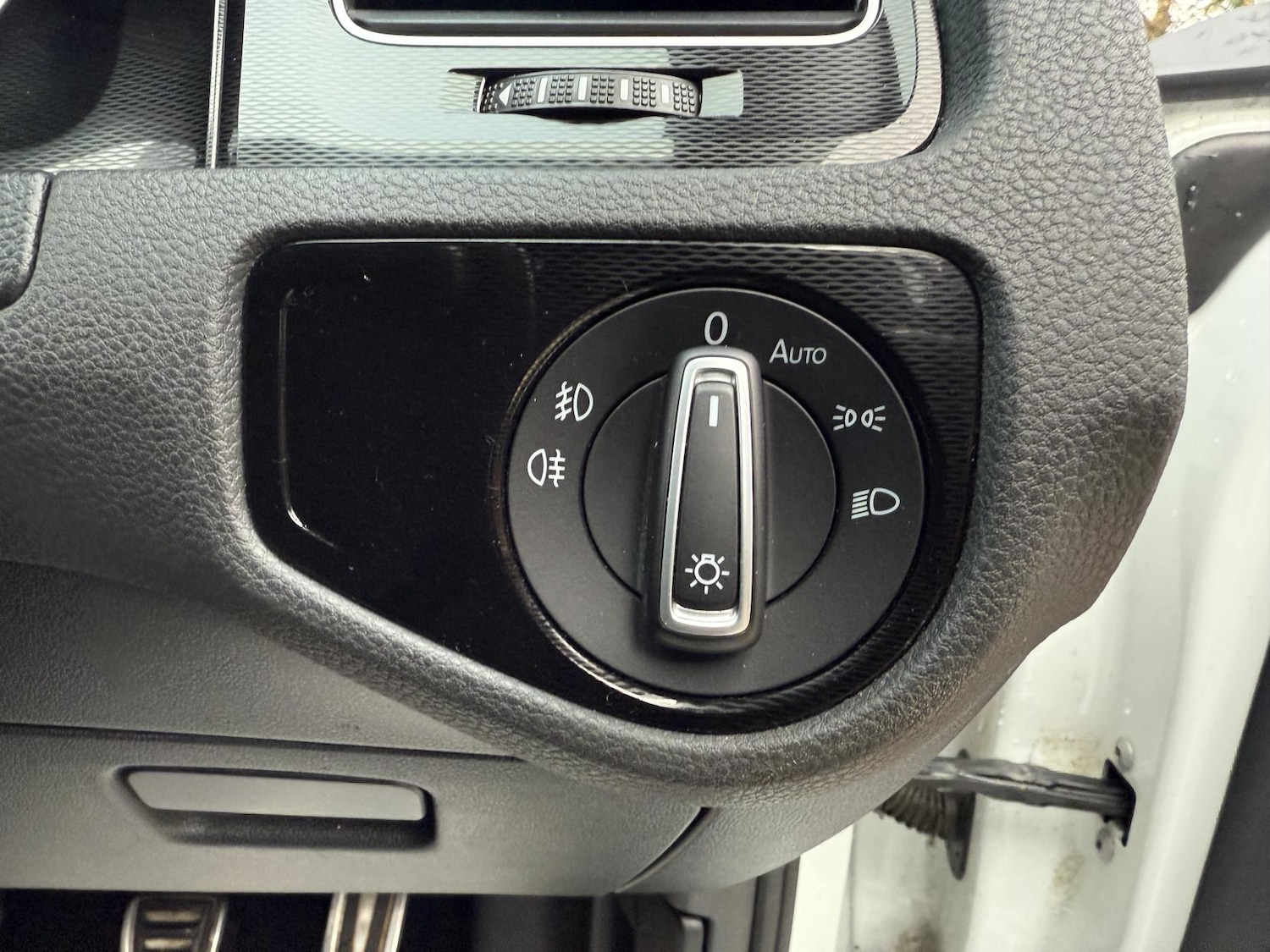 Used Volkswagen Golf 2014 for sale - 76415633: Photo 15