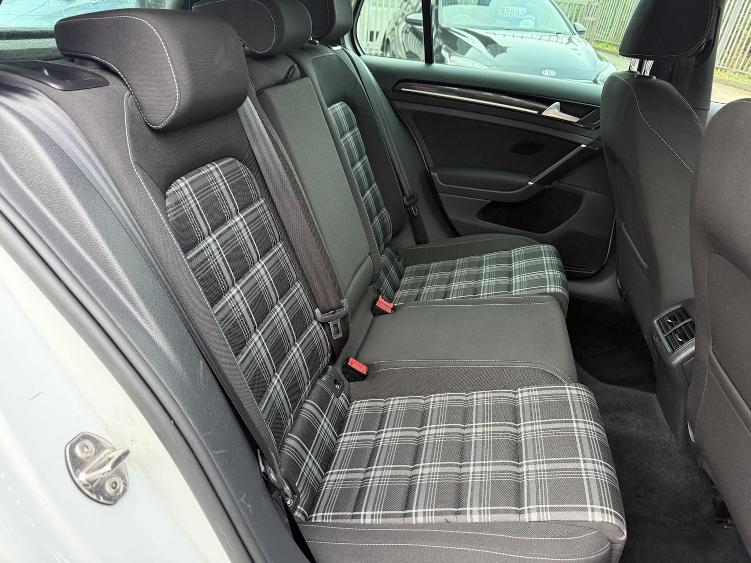 Used Volkswagen Golf 2014 for sale - 76415633: Photo 18