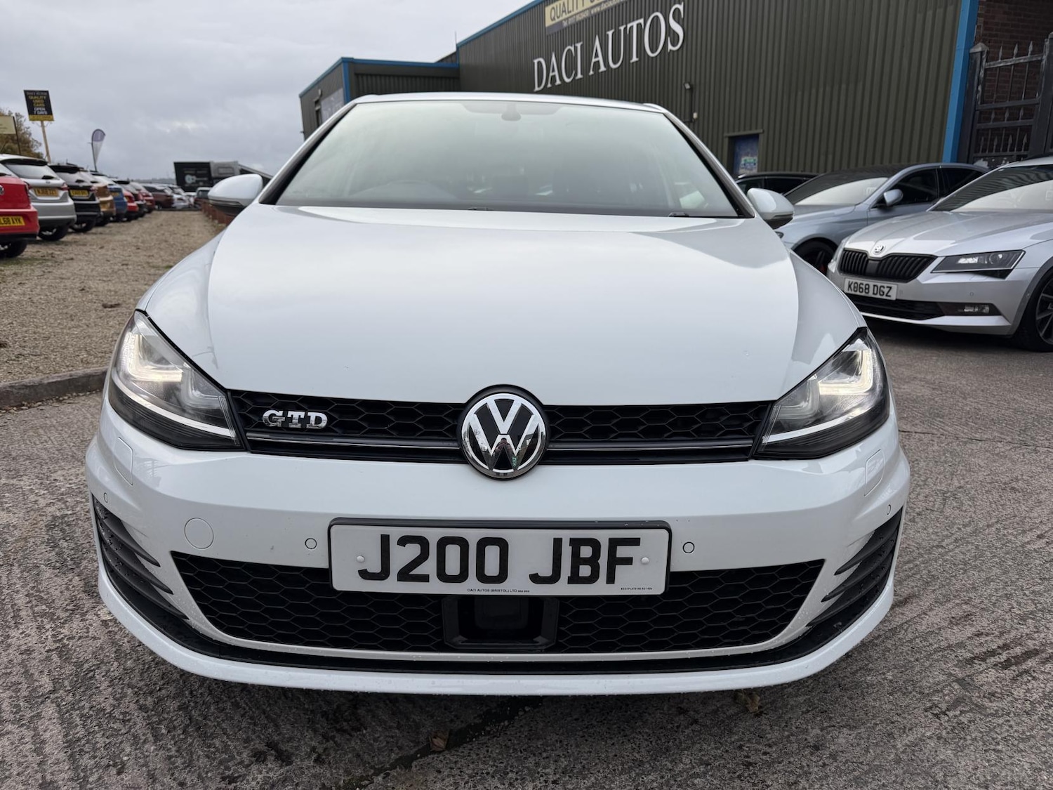 Used Volkswagen Golf 2014 for sale - 76415633: Photo 2