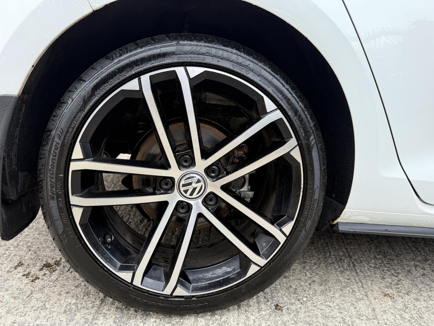 Used Volkswagen Golf 2014 for sale - 76415633: Photo 32