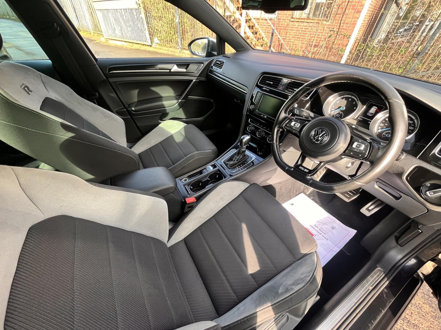 Used Volkswagen Golf 2016 for sale - 76964294: Photo 11