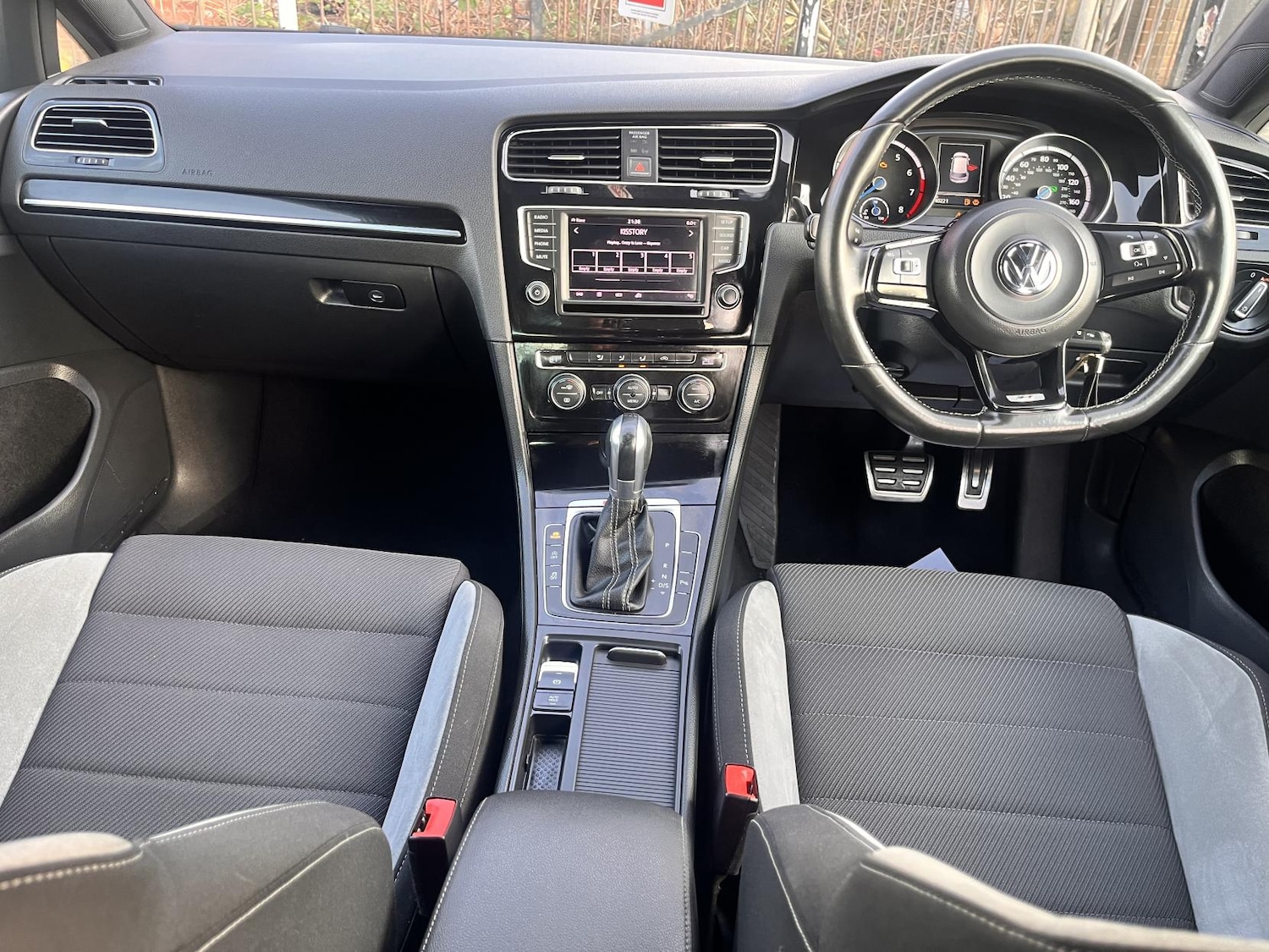 Used Volkswagen Golf 2016 for sale - 76964294: Photo 12