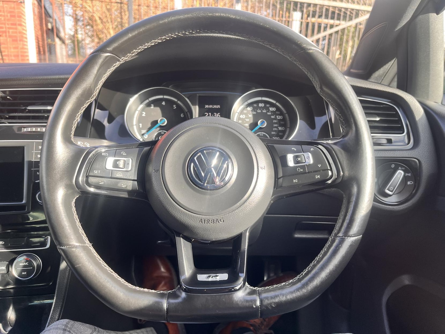 Used Volkswagen Golf 2016 for sale - 76964294: Photo 13