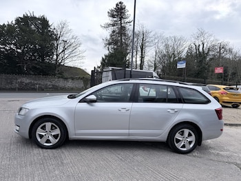 Used Skoda Octavia 2017 for sale - 77532305: Photo