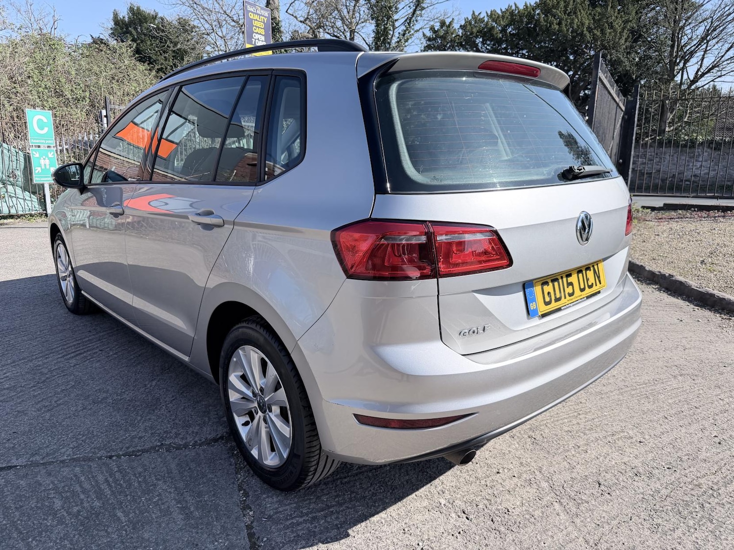 Used Volkswagen Golf SV 2015 for sale - 77975655: Photo 5