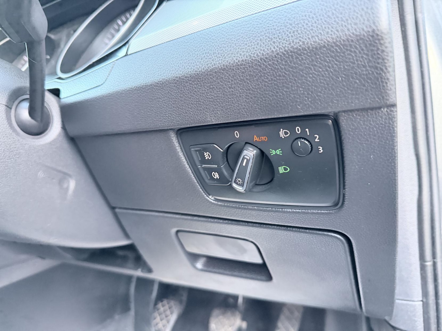 Used Volkswagen Passat 2015 for sale - 77235603: Photo 14