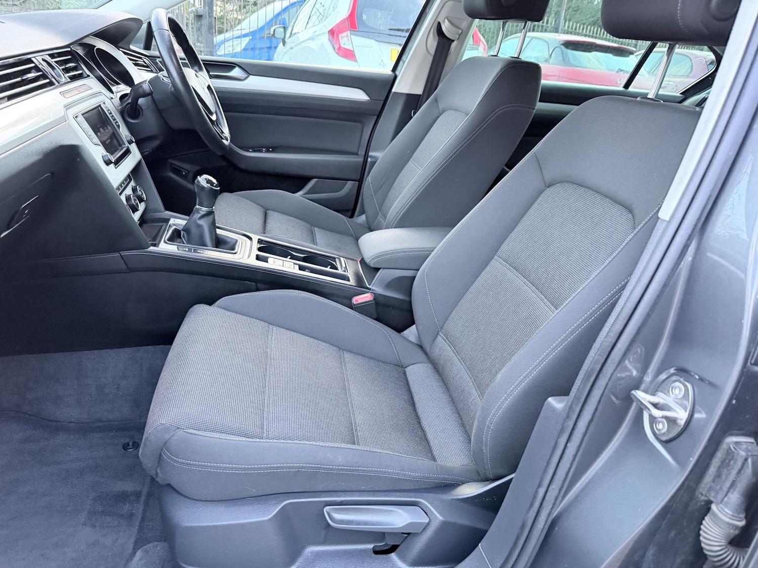 Used Volkswagen Passat 2015 for sale - 77235603: Photo 24