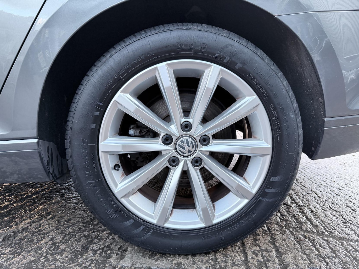 Used Volkswagen Passat 2015 for sale - 77235603: Photo 28