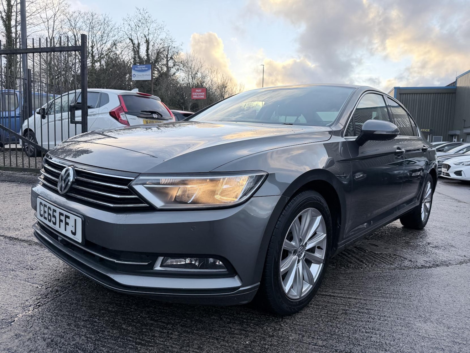 Used Volkswagen Passat 2015 for sale - 77235603: Photo 3