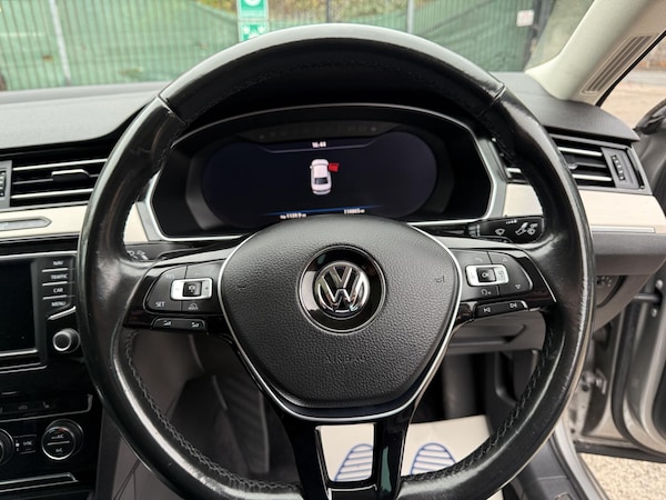 Used Volkswagen Passat 2017 for sale - 76312655: Photo 12