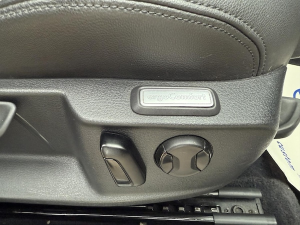 Used Volkswagen Passat 2017 for sale - 76312655: Photo 16