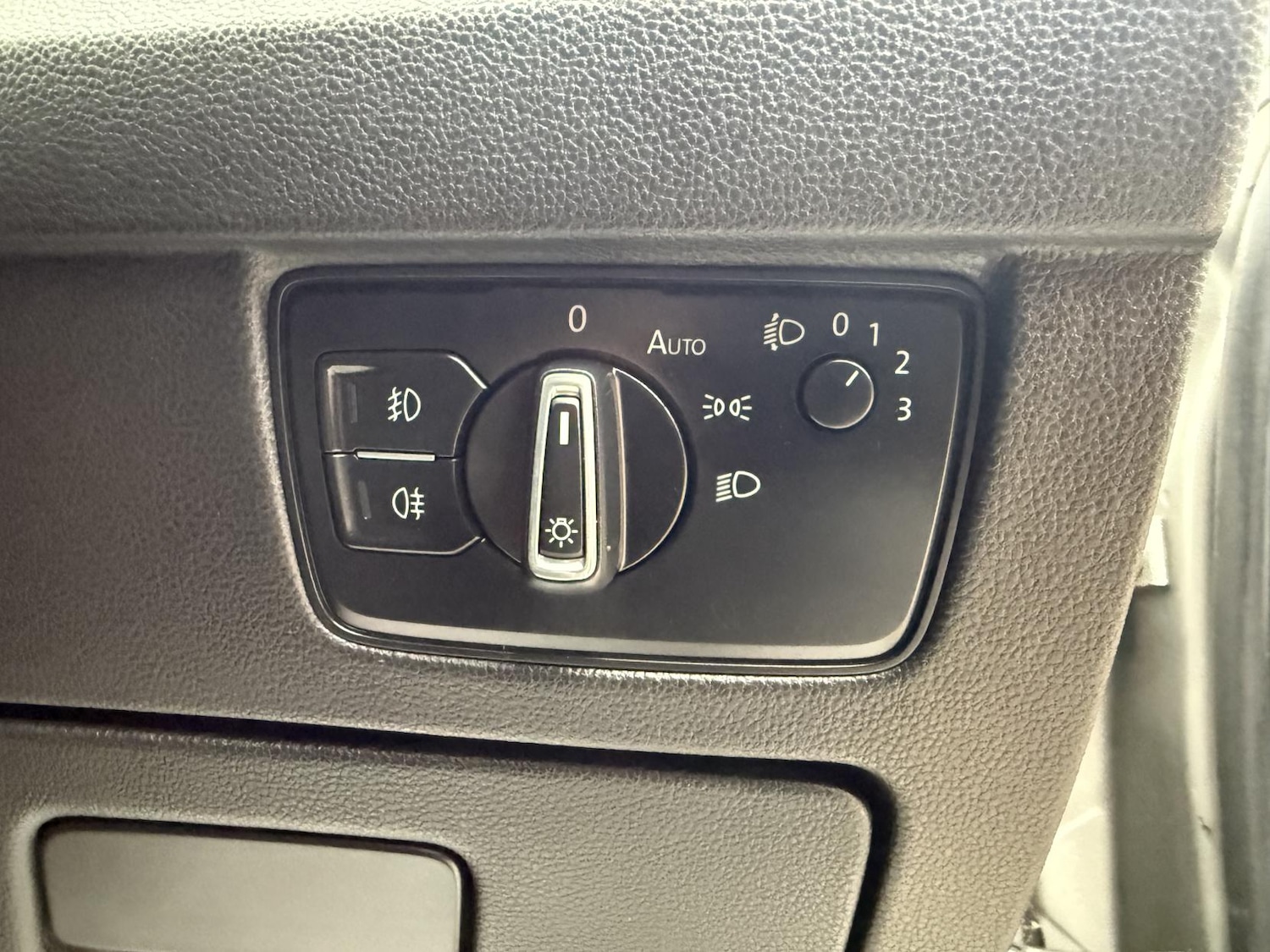 Used Volkswagen Passat 2017 for sale - 76312655: Photo 17