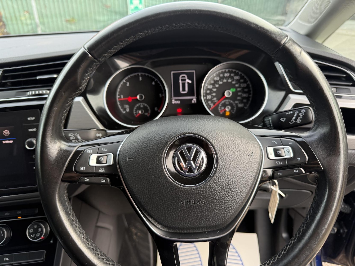 Used Volkswagen Touran 2017 for sale - 76590078: Photo 13