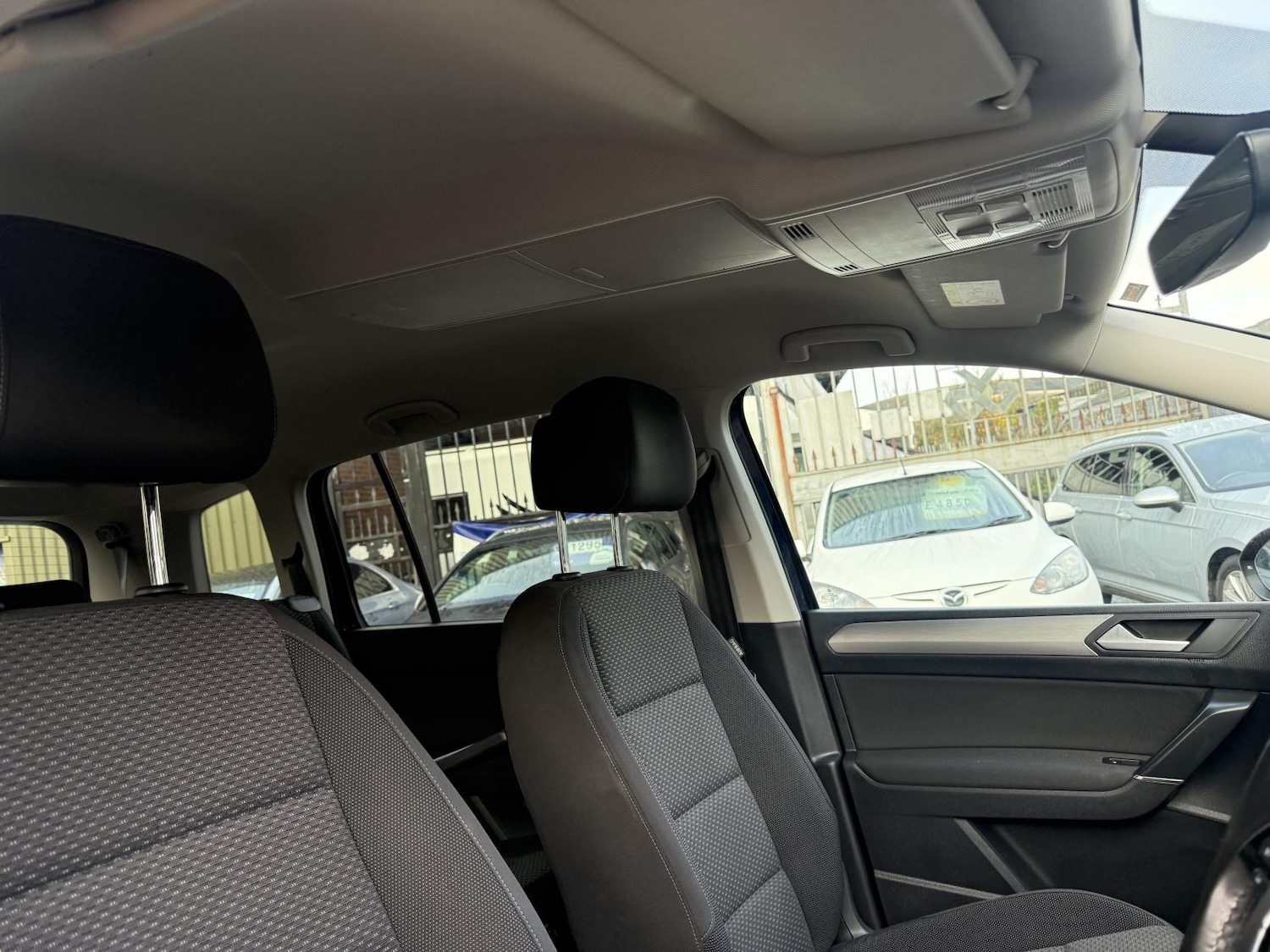 Used Volkswagen Touran 2017 for sale - 76590078: Photo 14