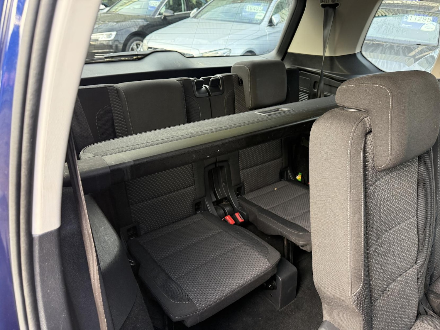 Used Volkswagen Touran 2017 for sale - 76590078: Photo 17