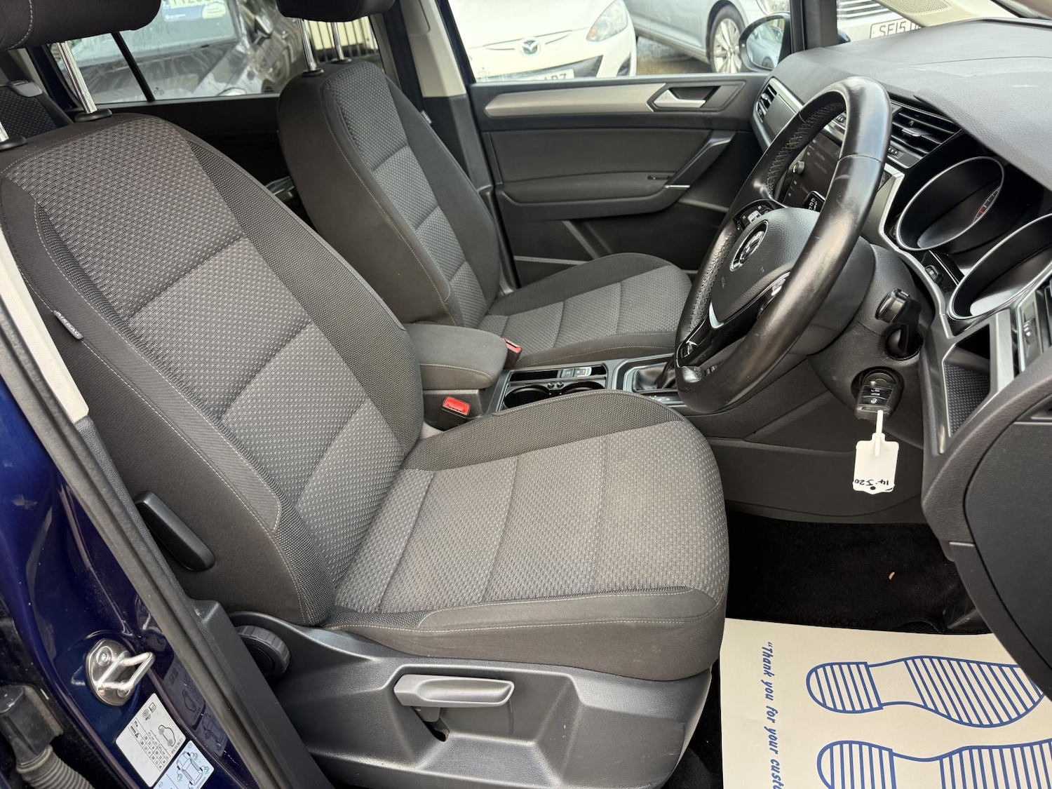 Used Volkswagen Touran 2017 for sale - 76590078: Photo 9