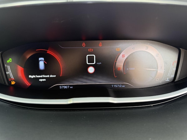 Used Peugeot 3008 2018 for sale - 76178200: Photo 14